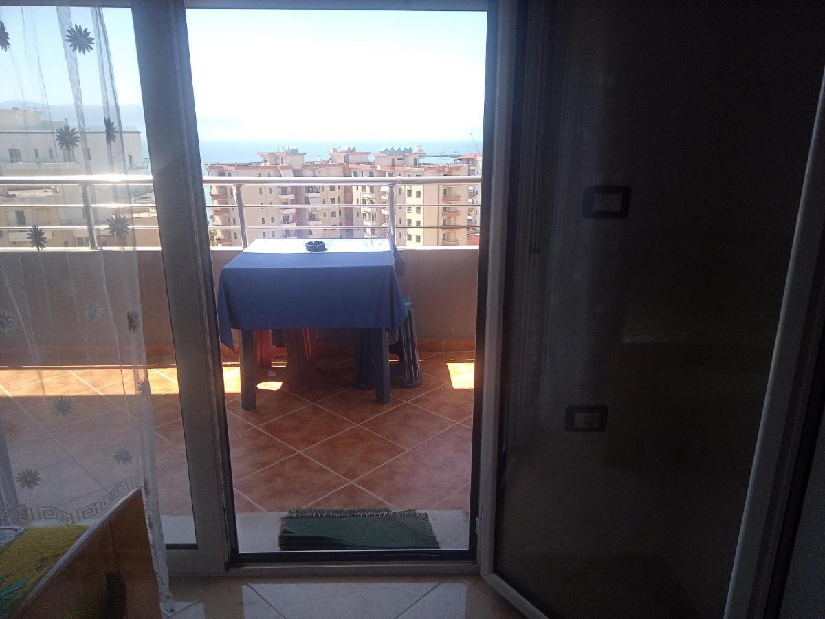 Lindita'S Seaview Appartment Vlora Kültér fotó