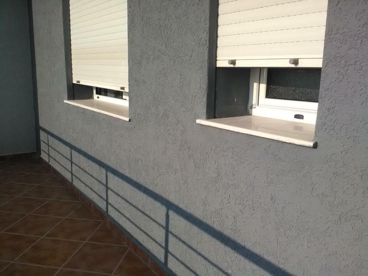 Lindita'S Seaview Appartment Vlora Kültér fotó