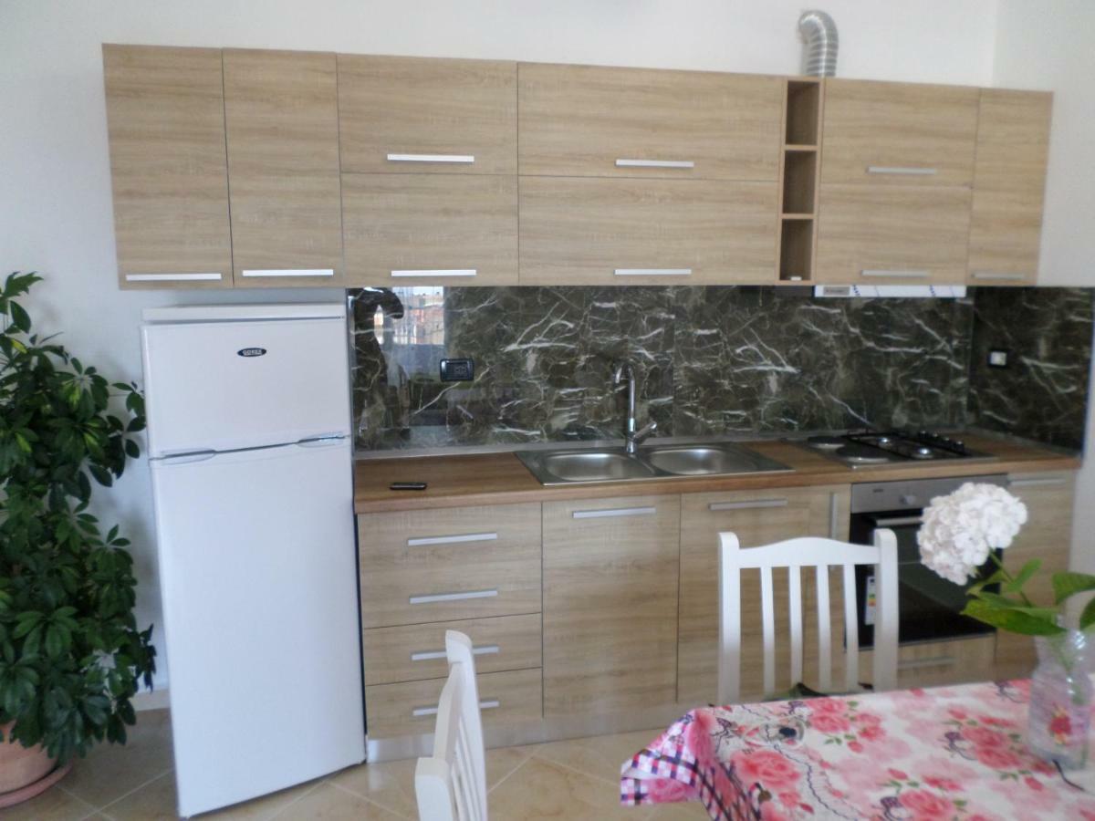 Lindita'S Seaview Appartment Vlora Kültér fotó